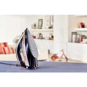 TEFAL ULTIMATE PURE KİREÇ AVCISI BUHARLI ÜTÜ FV9848